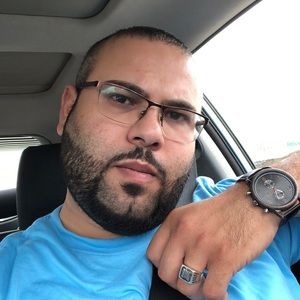 Meet your Posher, Walid